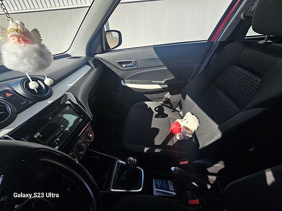 Suzuki Swift 6 of 10