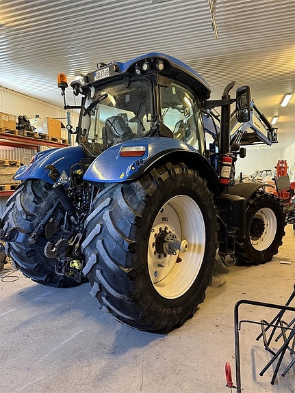 New Holland T7 270 AC 4 of 6