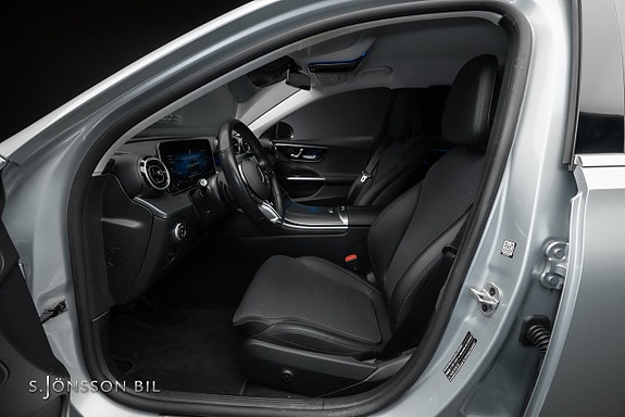 Mercedes-Benz C220 d 14 of 17