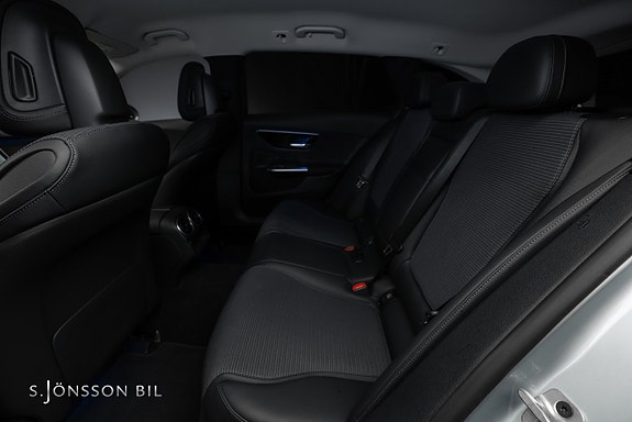 Mercedes-Benz C220 d 15 of 17