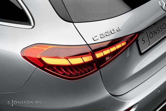 Mercedes-Benz C220 d 7 of 17