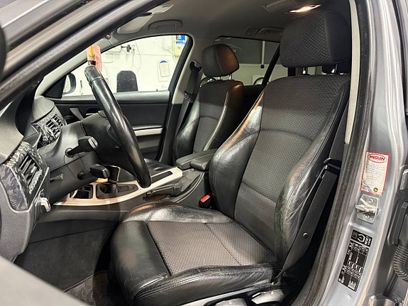 BMW 320d 9 of 12