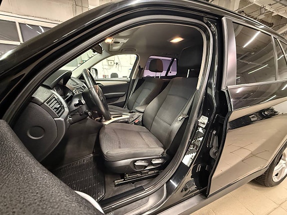 BMW X1 9 of 12
