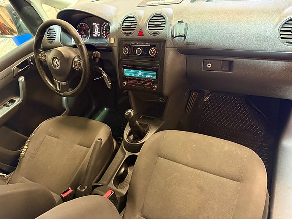 Volkswagen Caddy 12 of 17