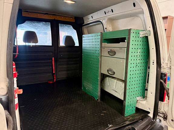 Volkswagen Caddy 16 of 17
