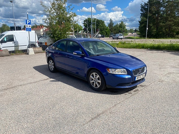 Volvo S40 6 of 11