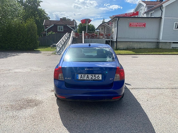 Volvo S40 5 of 11