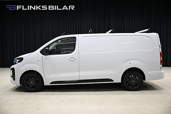 Opel Vivaro 2 of 5