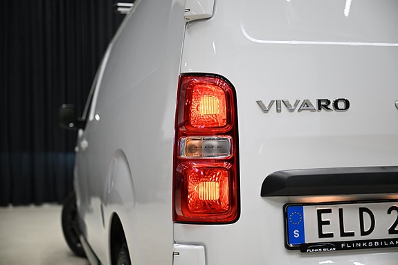 Opel Vivaro 17 of 30