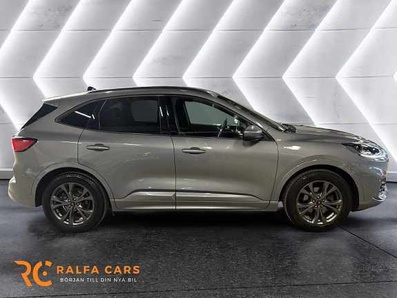 Ford Kuga 6 of 18