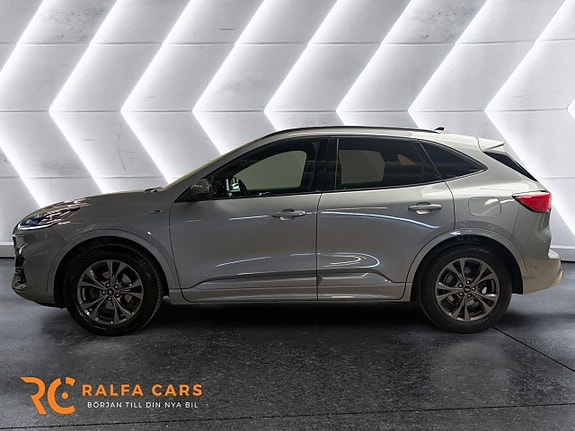 Ford Kuga 3 of 5