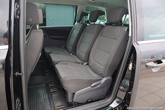 Volkswagen Sharan 5 of 5