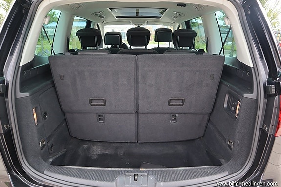 Volkswagen Sharan 12 of 23