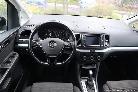 Volkswagen Sharan 6 of 23