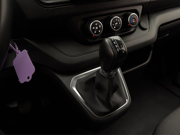 Nissan Primastar 23 of 29