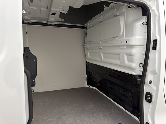 Nissan Primastar 12 of 29