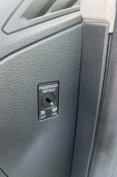 Volkswagen Multivan 11 of 18