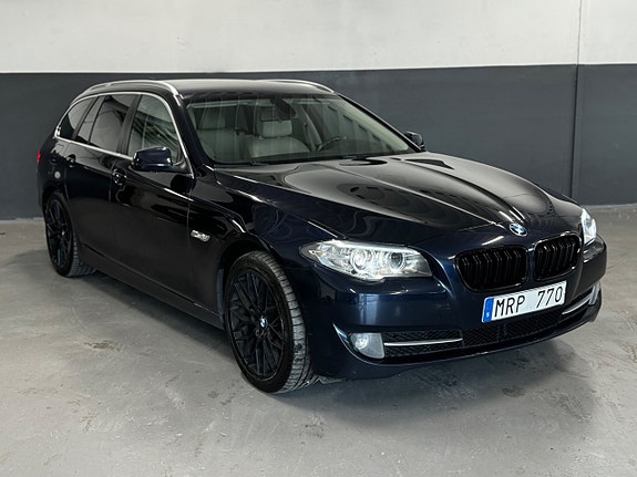 BMW 520d 4 of 5