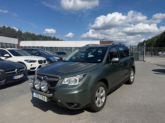 Subaru Forester 2 of 5