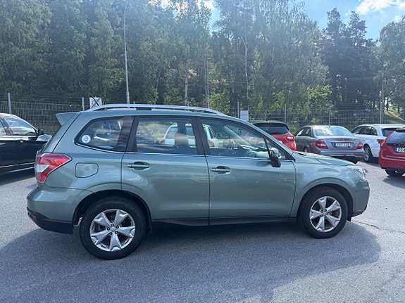 Subaru Forester 3 of 5