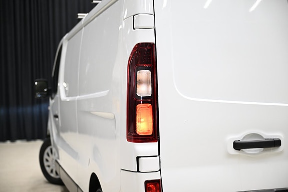 Renault Trafic 8 of 22