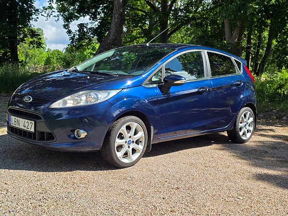 Ford Fiesta 7 of 11