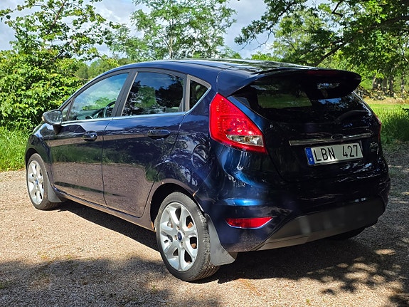 Ford Fiesta 5 of 5