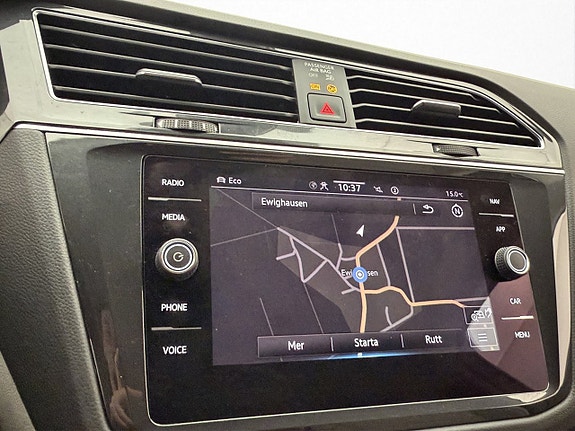 Volkswagen Tiguan 24 of 30