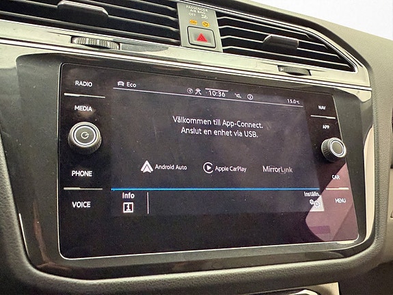 Volkswagen Tiguan 23 of 30
