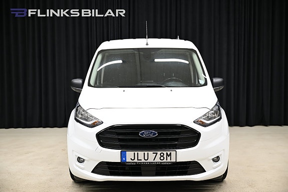 Ford Transit Connect 12 of 26