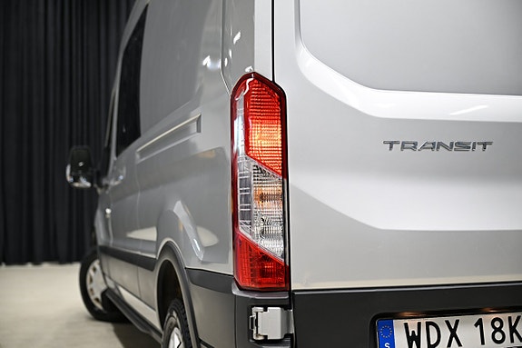 Ford Transit 10 of 30
