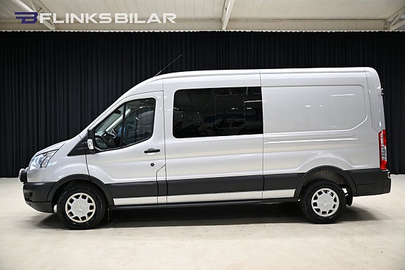 Ford Transit 3 of 5
