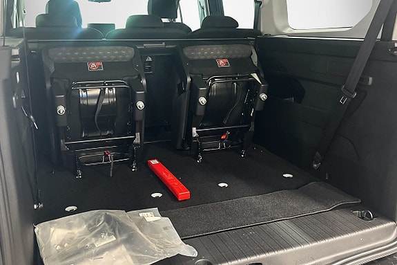 Peugeot Rifter 21 of 21