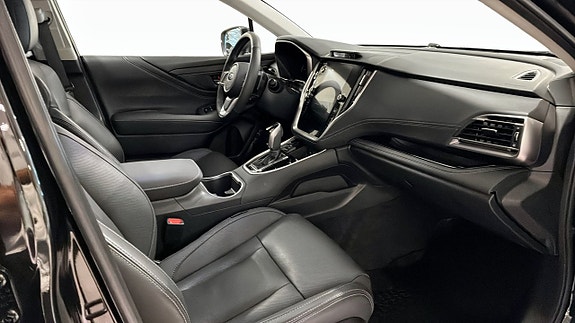Subaru Outback 3 of 13