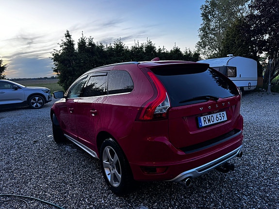 Volvo XC60 3 of 4