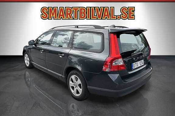 Volvo V70 4 of 20