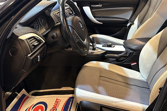 BMW 118d 6 of 11