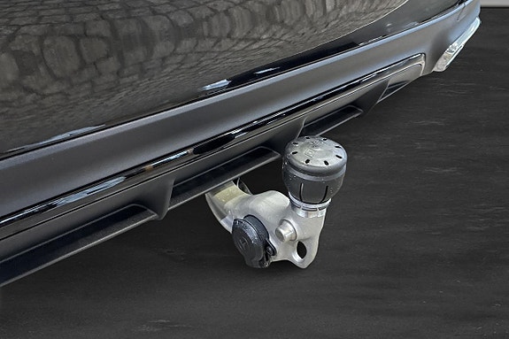 Mercedes-Benz E300 13 of 14