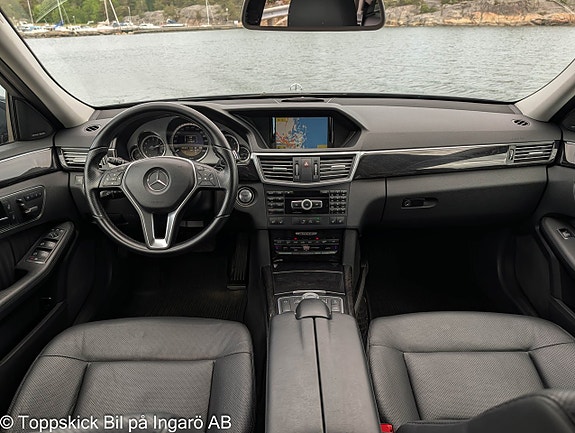Mercedes-Benz E50 15 of 23