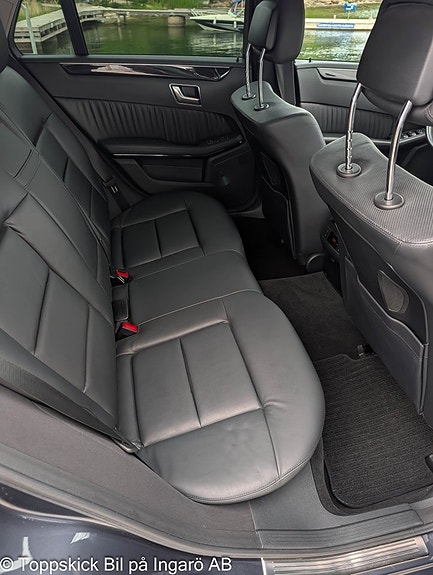 Mercedes-Benz E50 12 of 23