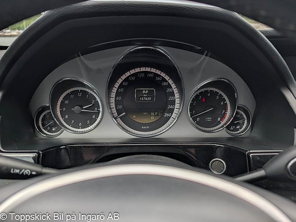 Mercedes-Benz E50 20 of 23