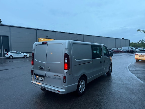 Opel Vivaro 5 of 5