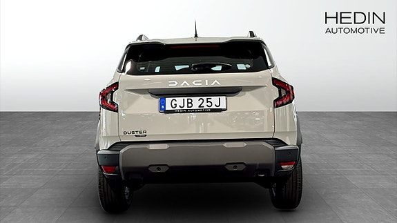 Dacia Duster 7 of 10