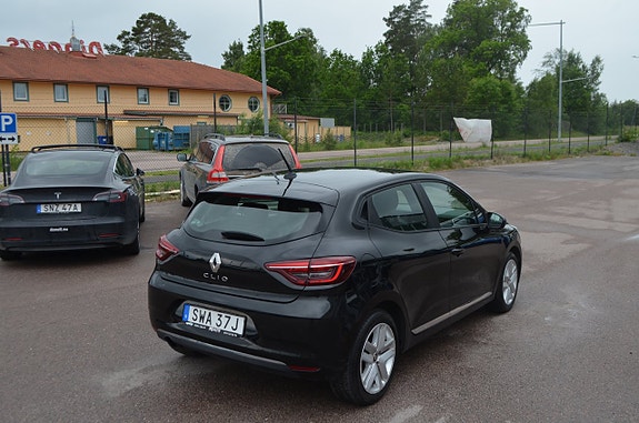 Renault Clio 6 of 25