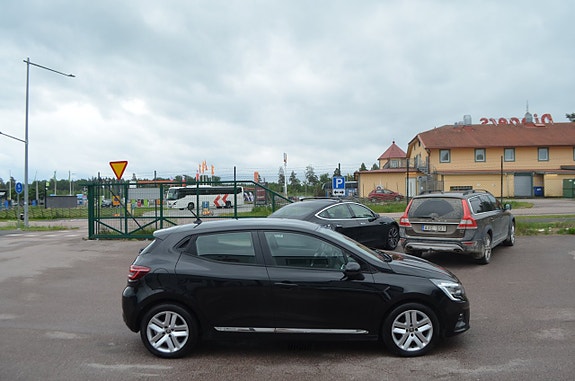 Renault Clio 8 of 25