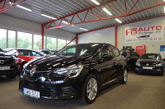Renault Clio 13 of 25