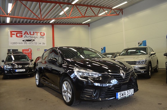 Renault Clio 12 of 25