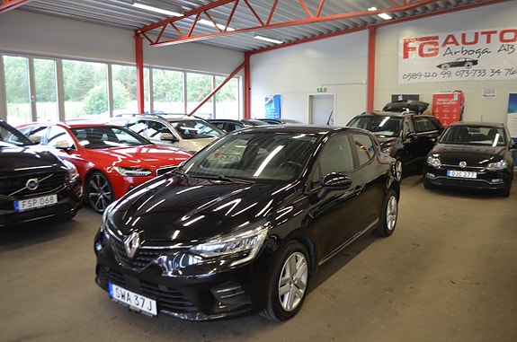 Renault Clio 14 of 25