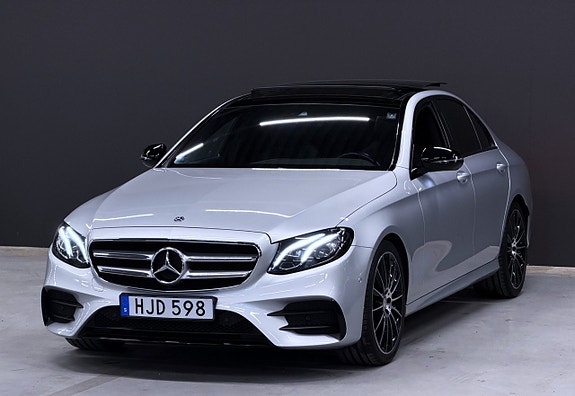 Mercedes-Benz E200 4 of 5