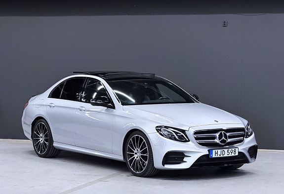 Mercedes-Benz E200 13 of 26